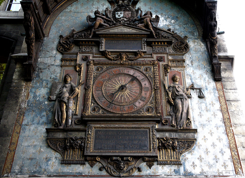 Henri de Vick's clock dial.